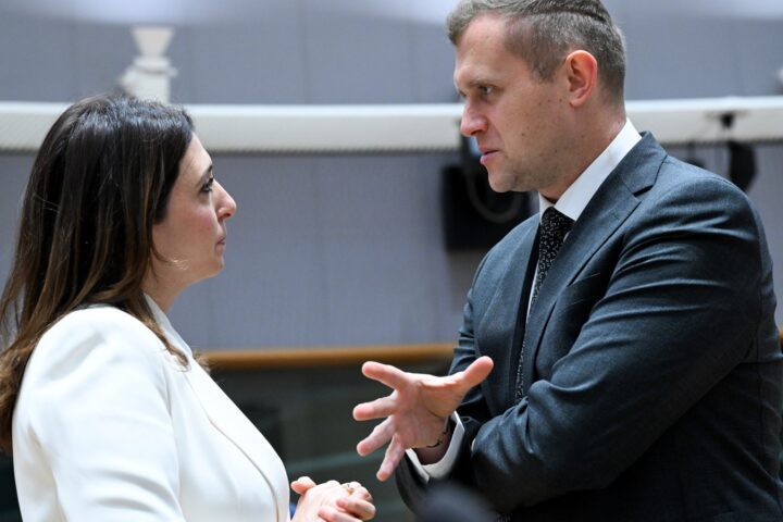 Mađarski predsjednik odbio zahtjev premijera Magyara za odlazak, raste ustavni sukob