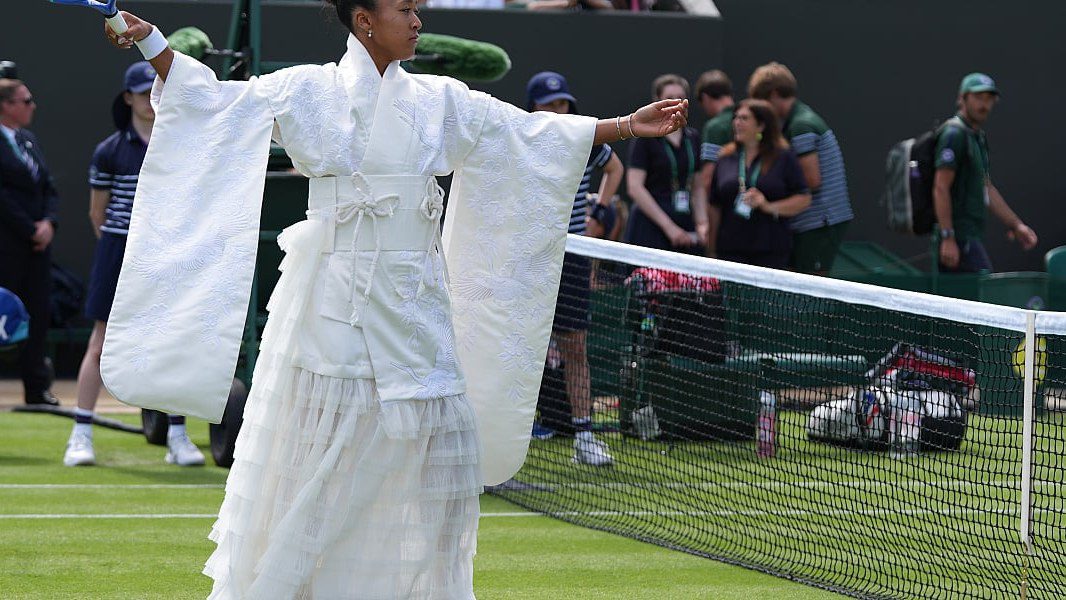 Naomi Osaka privukla pažnju izlaskom na teren u kimonu inspiriranom filmom "Kill Bill"