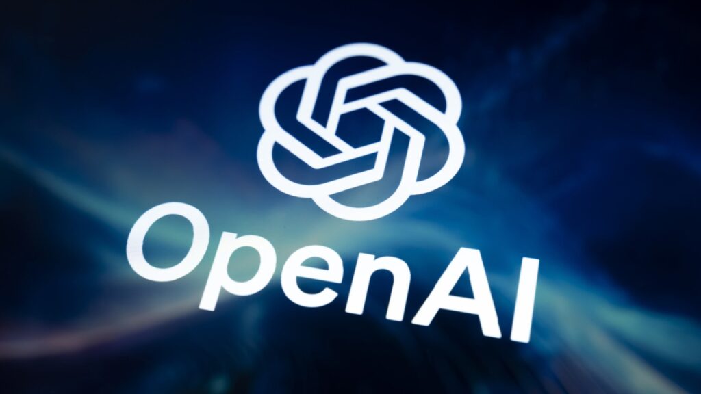 OpenAI: lažni računi povezani s Kinom pokušali utjecati na stavove Amerikanaca o podatkovnim centrima