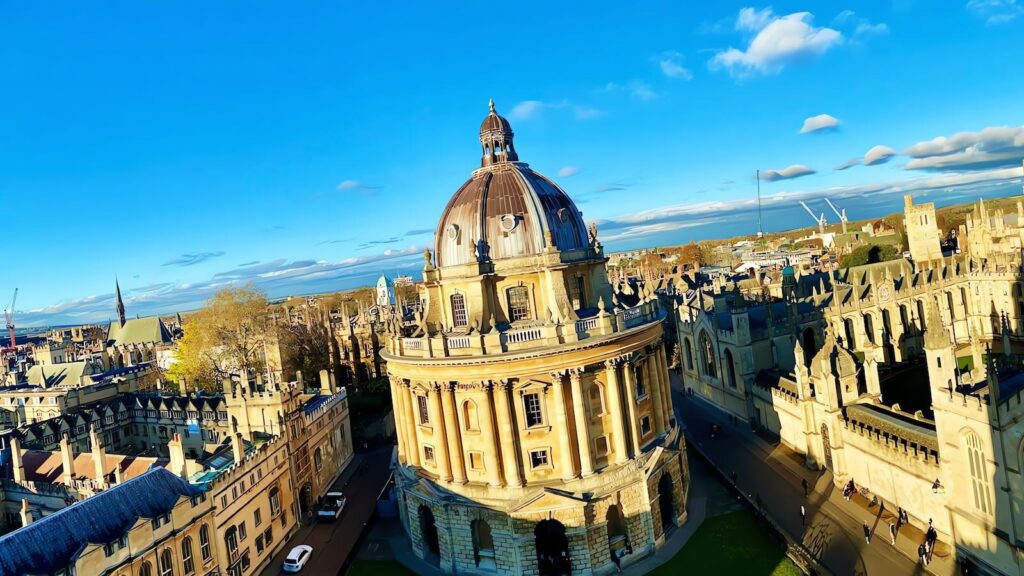 Oxford otkrio sigurnosni incident nakon kompromitacije platforme CareerConnect