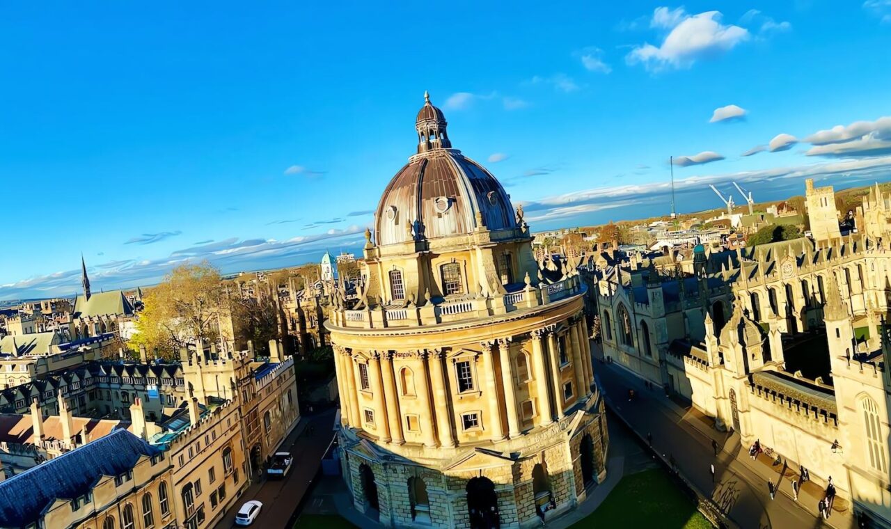 Oxford otkrio sigurnosni incident nakon kompromitacije platforme CareerConnect