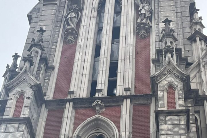 Kyiv cathedral after Russian attack