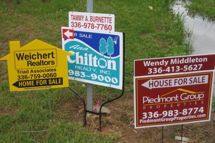 Houses for sale sign
