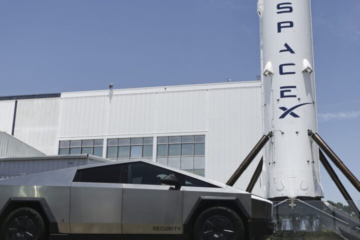 S&P 500 odbio ubrzani ulazak SpaceX-a, a time i otvorio pitanje za OpenAI i Anthropic