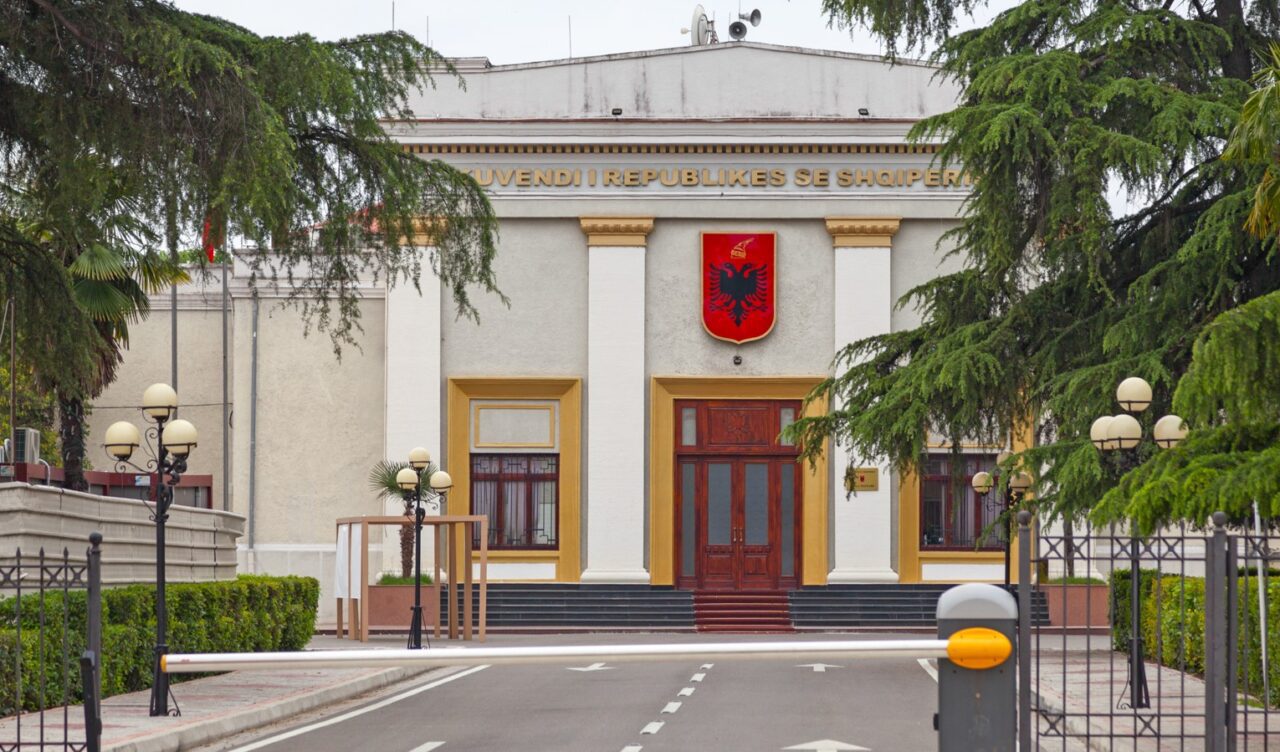 SBiH tvrdi da je Dodik ranije znao za odlazak Schmidta, a vlasti nisu znale za proces koji mijenja sliku BiH