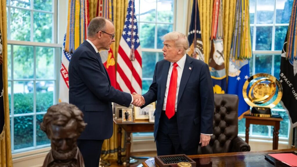 Trump kaže da su Izrael i Hezbolah dogovorili smanjenje borbi