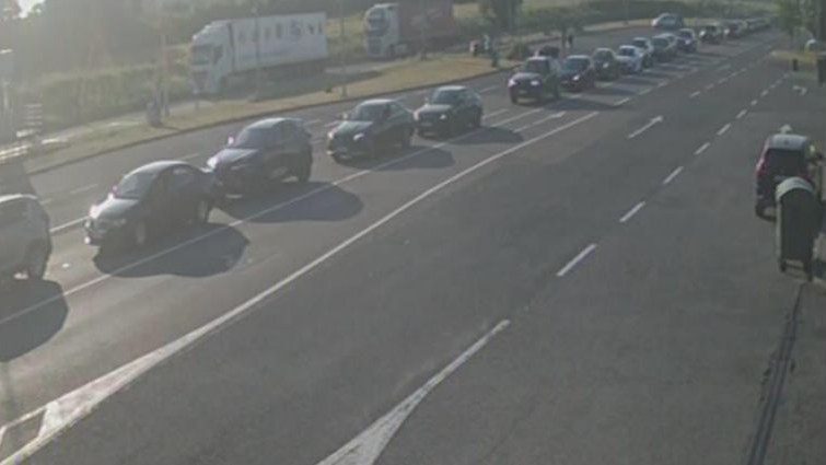 Velike kolone na Izačiću i Velikoj Kladuši, do ponoći zabrana prevoza eksplozivnih materija u Srednjobosanskom kantonu