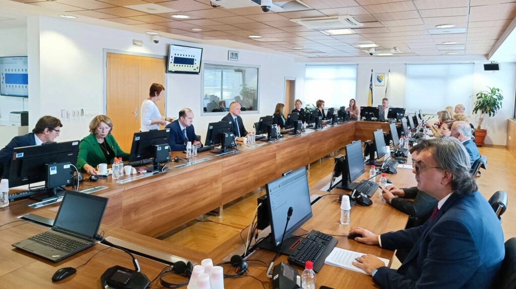 VSTV i Europska komisija razgovaraju o pravilniku za vanjsko praćenje rada Odjela za imovinske kartone