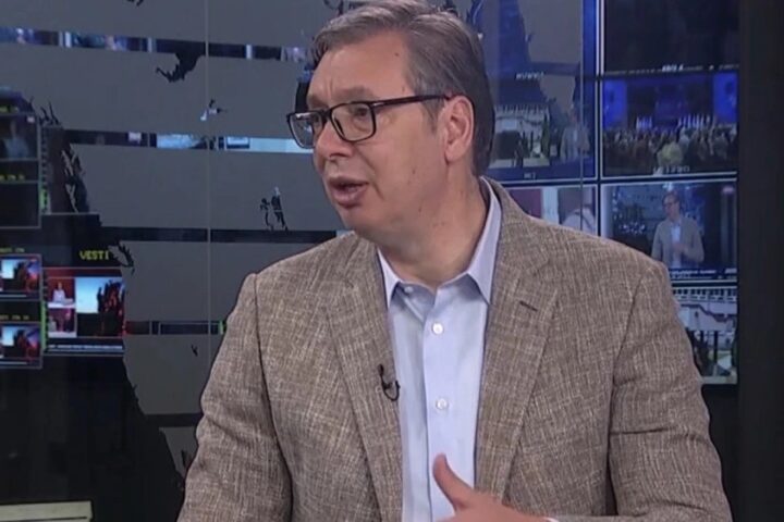 Vučić poručio da Srbija ne želi nasilnike, najavio paket mjera za umirovljenike i nove cijene lijekova
