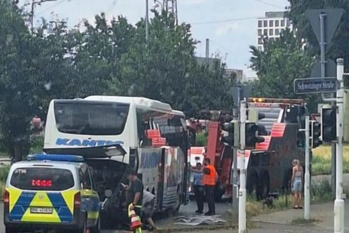 Autobus iz BiH sudario se s tramvajem u Mannheimu, više putnika prošlo bez ozljeda