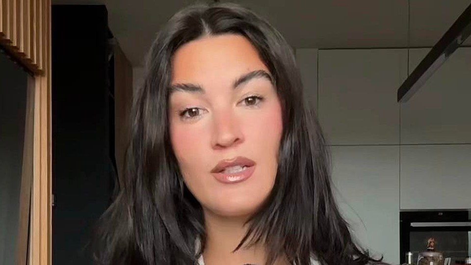 Bivša stjuardesa iz Srbije otkrila pet stvari koje nikad ne radi u avionu i na aerodromu