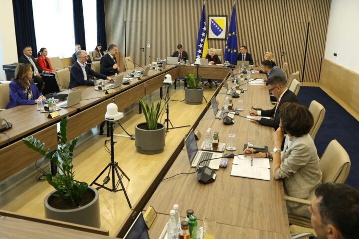 Budžet BiH ni sutra na dnevnom redu, BHRT dobio milionsku uplatu, ali odluka i dalje kasni