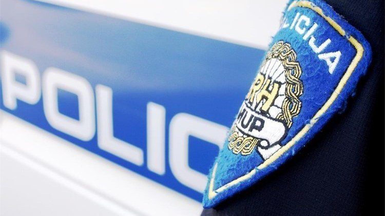 Dvojac iz BiH uhapšen u Hrvatskoj zbog pokušaja naplate nepostojećeg duga od 5000 eura