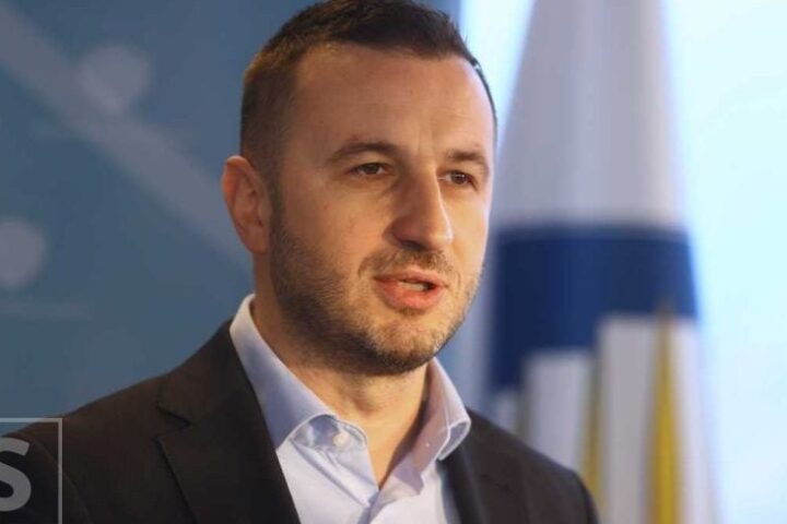 Efendić ponovno prozvao odluke vezane uz Mostar i pozvao na promjenu političkog pristupa
