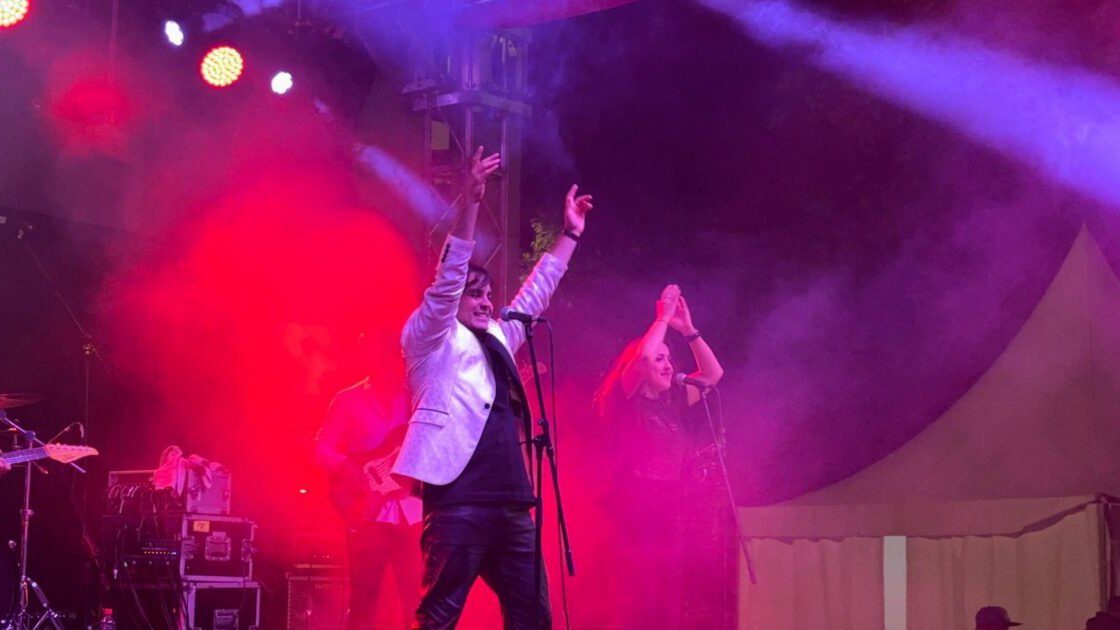 Emil Fetahović otvorio Tribute Fest Sarajevo izvedbom hitova Zdravka Čolića