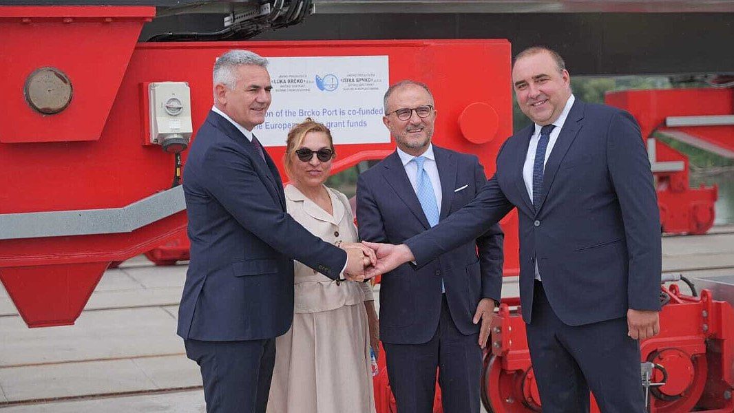 EU najavila osam miliona eura za deminiranje Save povodom završetka modernizacije Luke Brčko
