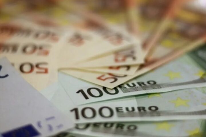 Europski parlament podržao početak pregovora o digitalnom euru