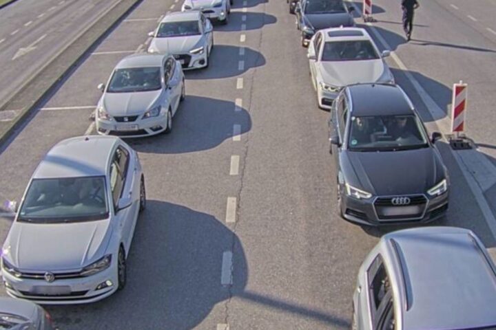 Gužve na više graničnih prelaza u BiH, čekanja i doznaka zbog EES-a