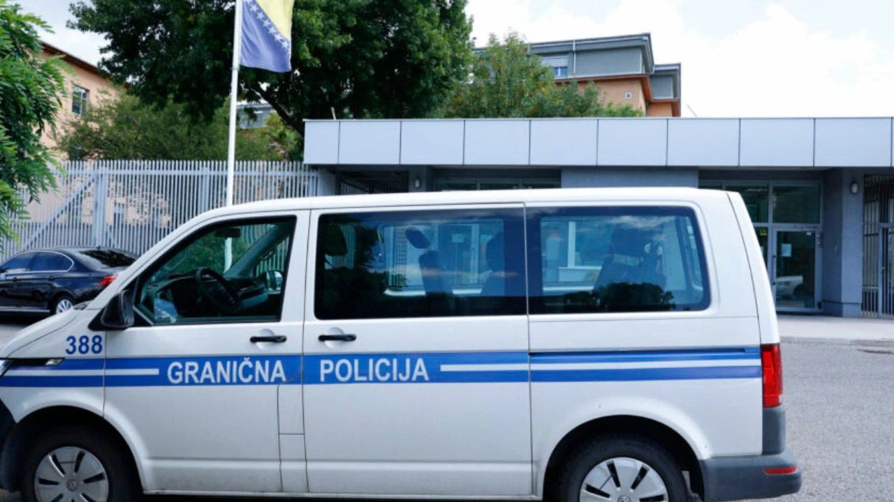 Hrvatski policajac primijetio teret u kombiju Granične policije BiH, slučaj istražuje i BiH policija