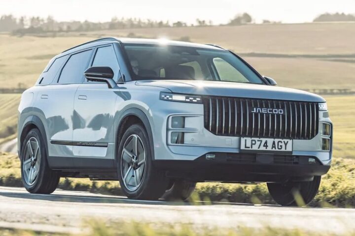 Jaecoo 7 u Britaniji nadmašio Range Rover Evoque: kineski SUV nastavlja širenje u Europi