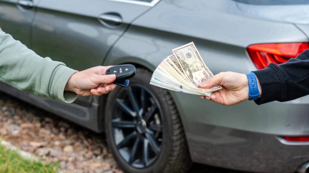 Kako prepoznati problematičan polovni automobil: na što treba obratiti pažnju prije kupnje