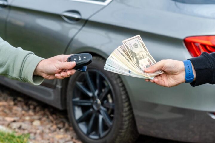 Kako prepoznati problematičan polovni automobil: na što treba obratiti pažnju prije kupnje