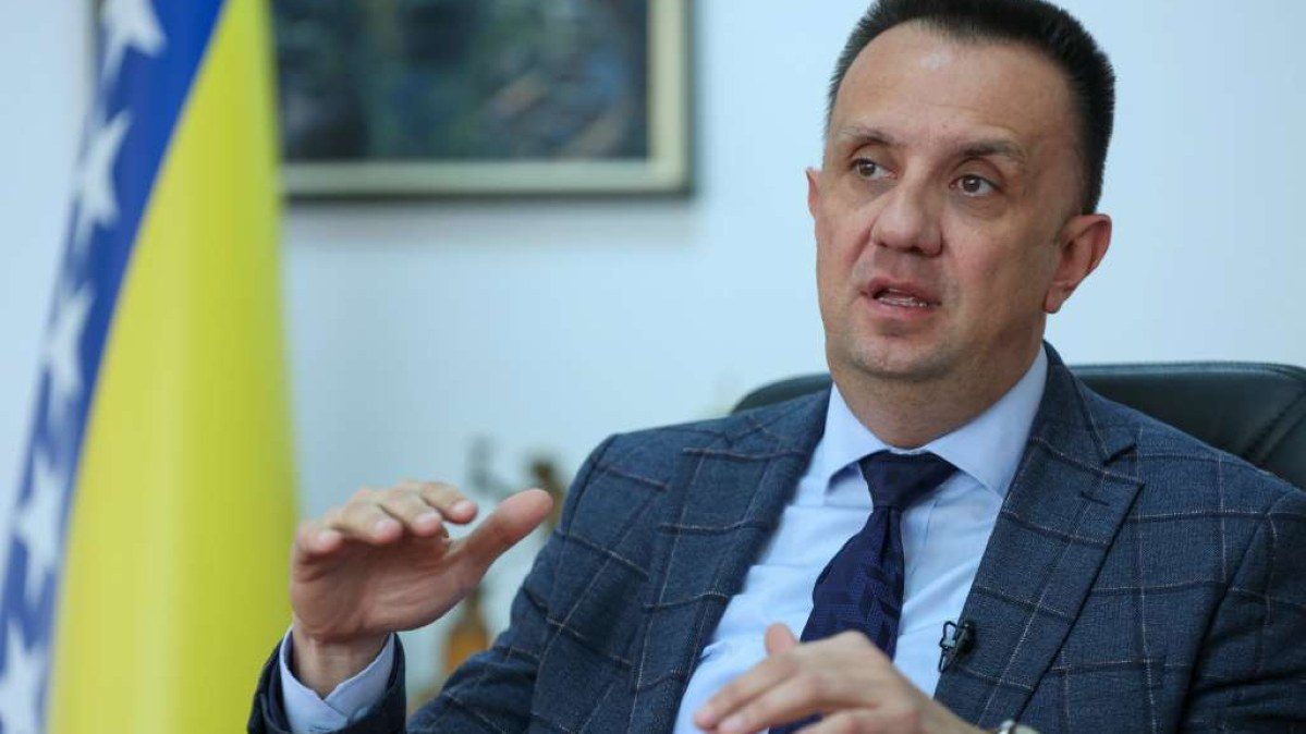 Lakić: Elektroprivreda BiH godinama plaća ugalj koji često ne dobije u cijelosti