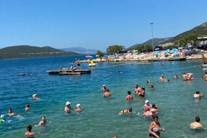 Neum dobiva plažu prilagođenu osobama s invaliditetom uz podršku od 20.000 eura