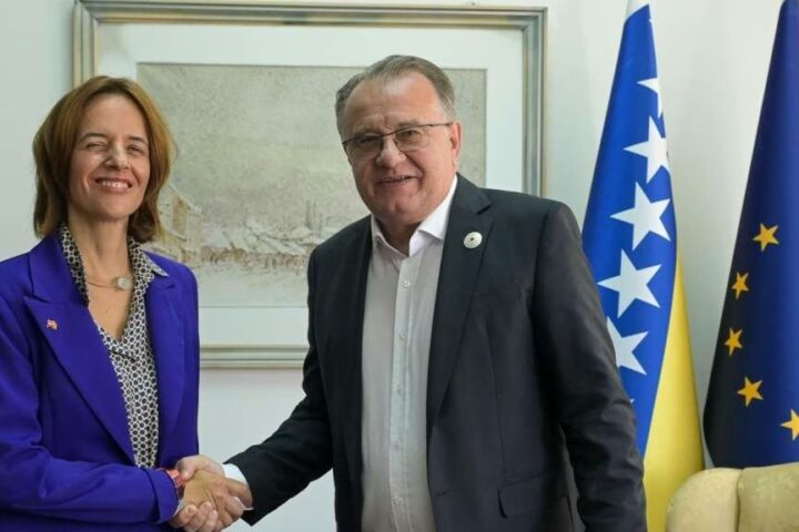 Nikić i španjolska veleposlanica razgovarali o jačanju gospodarskih veza između FBiH i Španjolske