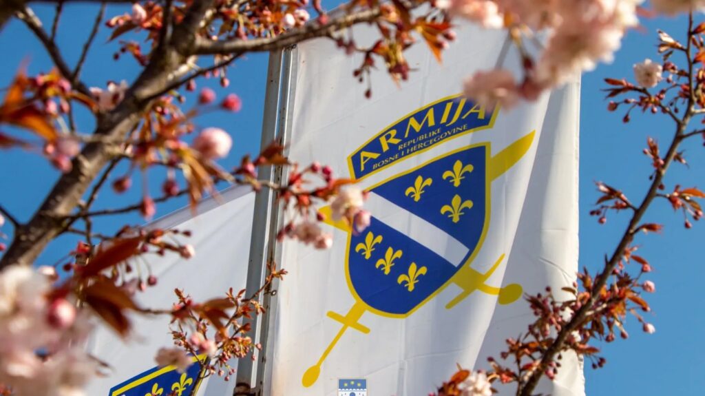 NSRS usvojila zabranu isticanja simbola Armije RBiH, predviđene kazne do pet godina zatvora