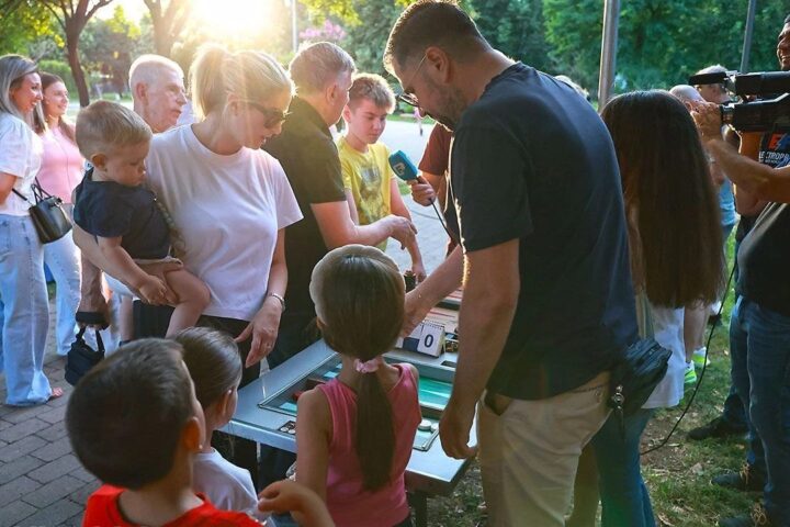Otvorena besplatna Ljetna škola tavle u Mostaru, radionice traju do 15. rujna