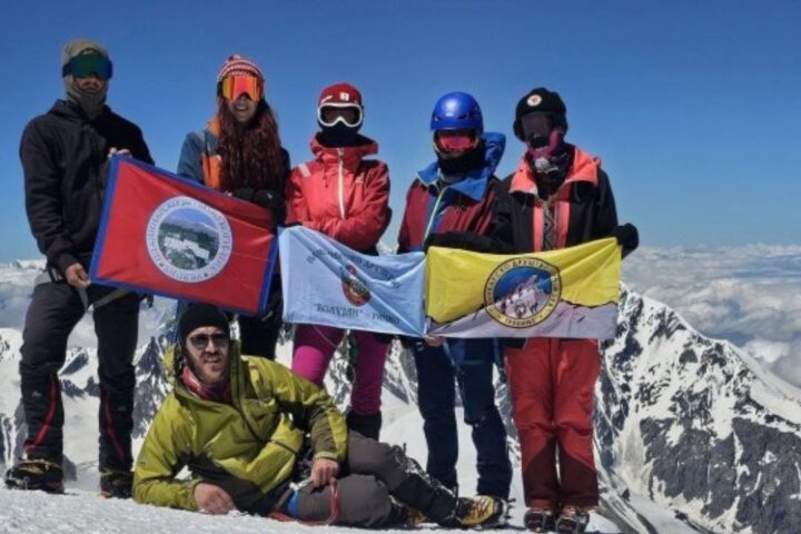 Planinari iz Hercegovine odustali od uspona na Elbrus zbog nevremena, a za tragediju Zeničana doznali u Gruziji