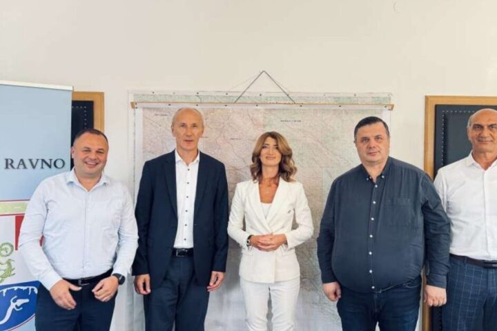 Potpisan ugovor za izgradnju dionice Hutovo–Ravno vrijedne 43,1 milion KM