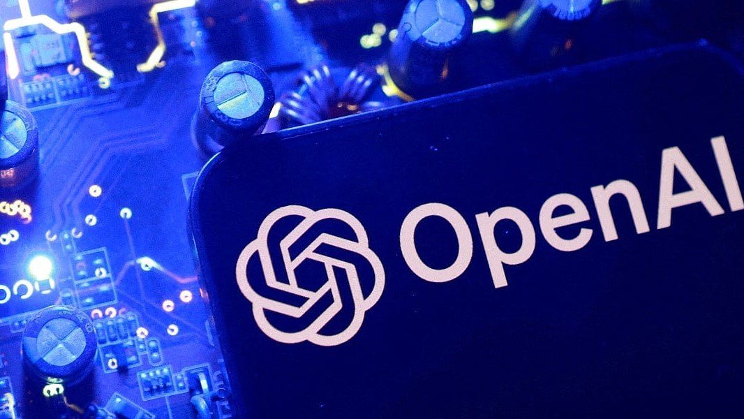 Prvi AI uređaj OpenAI-ja bit će prenosivi pametni zvučnik