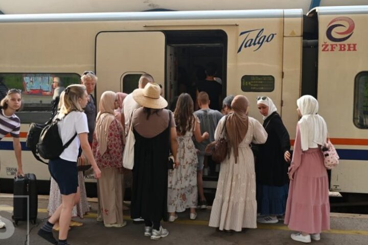 Putnici na relaciji Sarajevo–Čapljina kupuju kartu, ali ne i sjedište