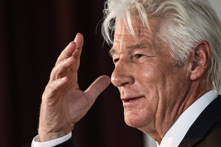 Richard Gere i Diana Silvers snimaju „Asymmetry” u New Yorku, a prizori sa seta već izazvali rasprave