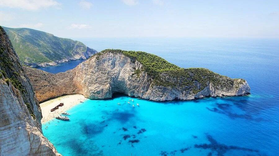 Rodos za manje od 500 KM: povratni let i hotel s bazenom od 230 eura