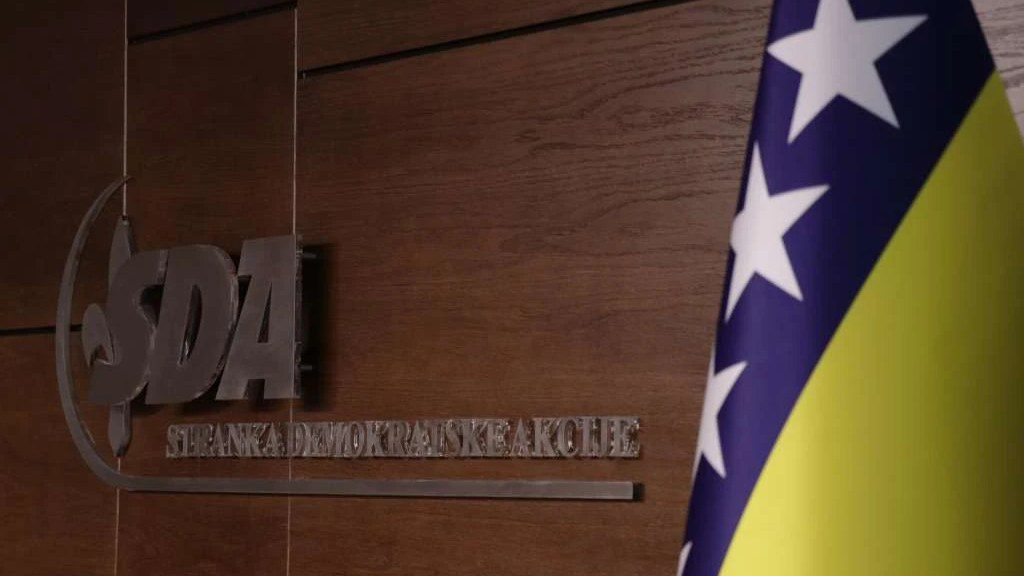 SDA poručuje da Hrvatska ne može rezolucijama uređivati izborni zakon u BiH