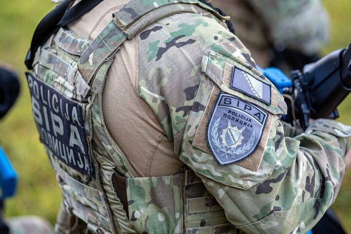 SIPA u Velikoj Kladuši uhapsila državljanina BiH po potjernici iz Beča