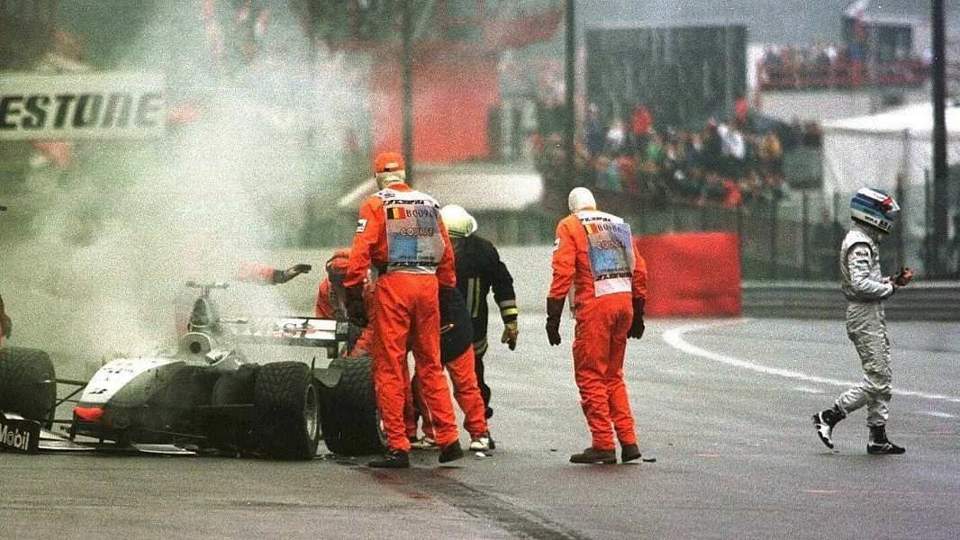 Sjećate li se lančanog sudara u Spa-Francorchampsu 1998.: uništeno 13 bolida na startu