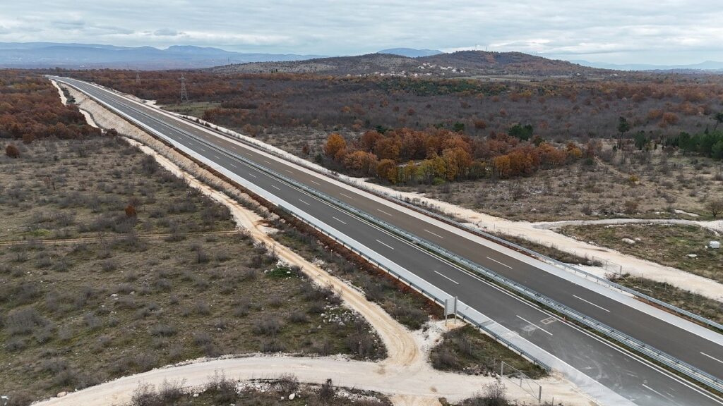 Srbija odobrila gotovo 20 miliona KM za nastavak gradnje autoputa Rača – Bijeljina
