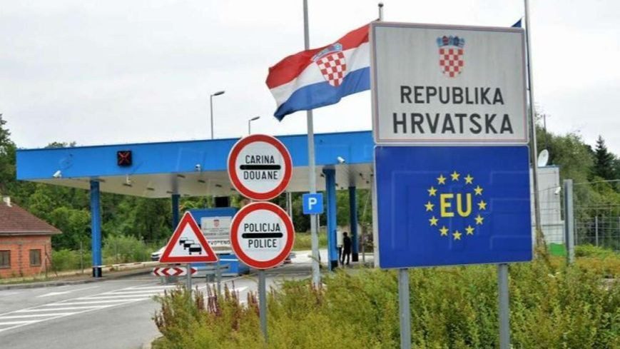 Šta smijete nositi preko granice na more: pravila koja vrijedi provjeriti prije puta