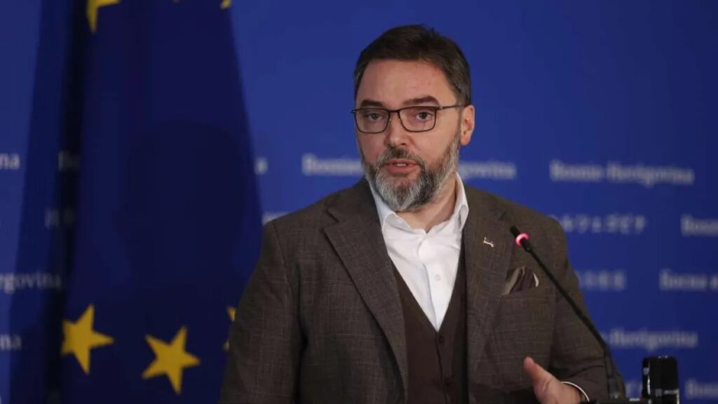 Subašić optužio Košarca da ga je isključio iz izaslanstva u Egiptu