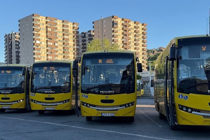 Svi novi minubusi u Kantonu Sarajevo od jutros su na ulicama