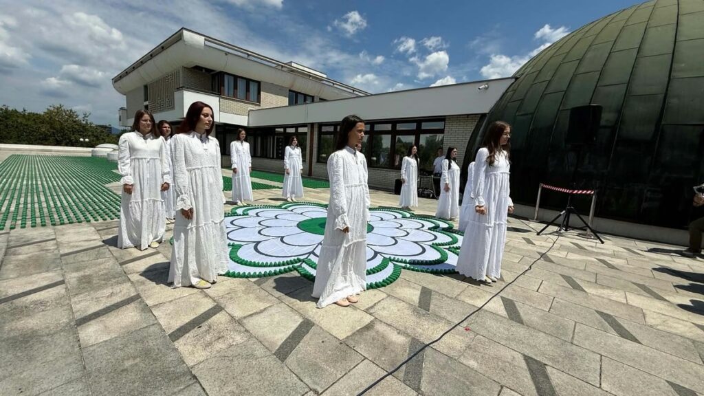 U Zagrebu izveden performans povodom godišnjice genocida u Srebrenici