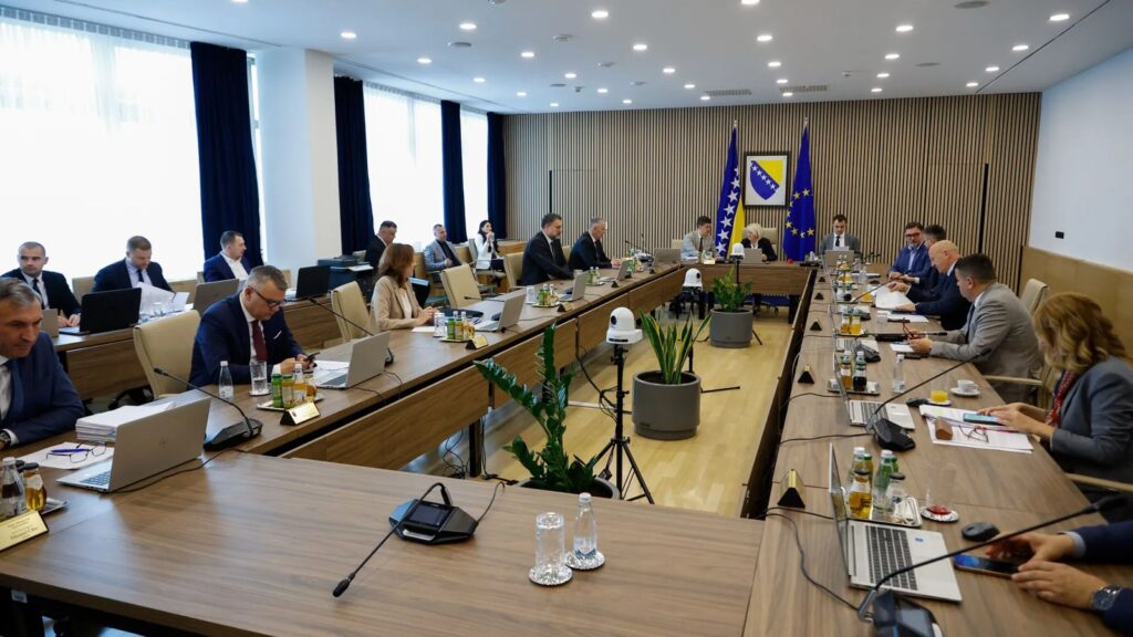 Vijeće ministara BiH danas ponovo o VSTV-u, državljanstvu i graničnim prijelazima
