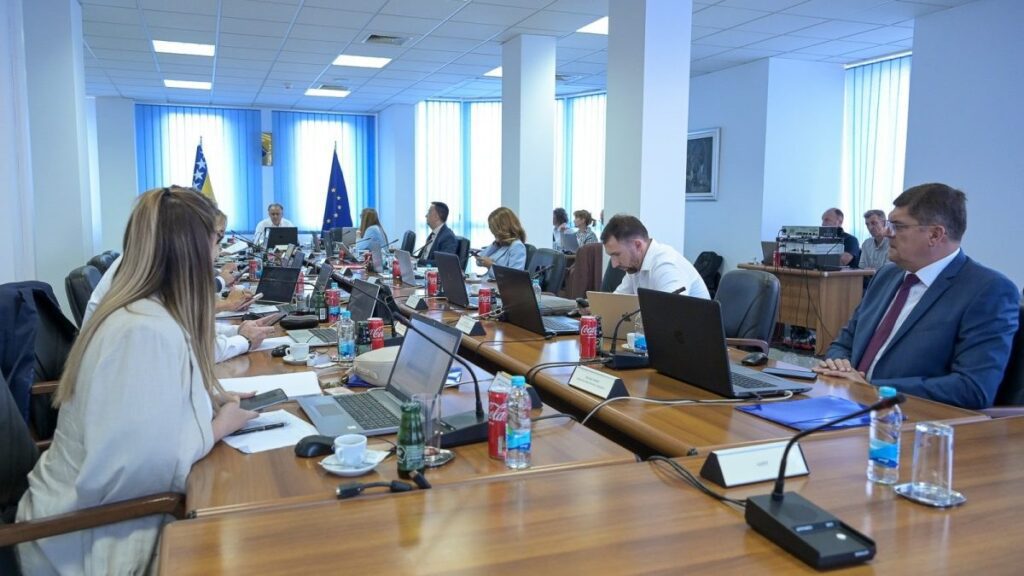Vlada FBiH imenovala nove čelnike u javnim poduzećima, među njima i u Hrvatskoj pošti Mostar