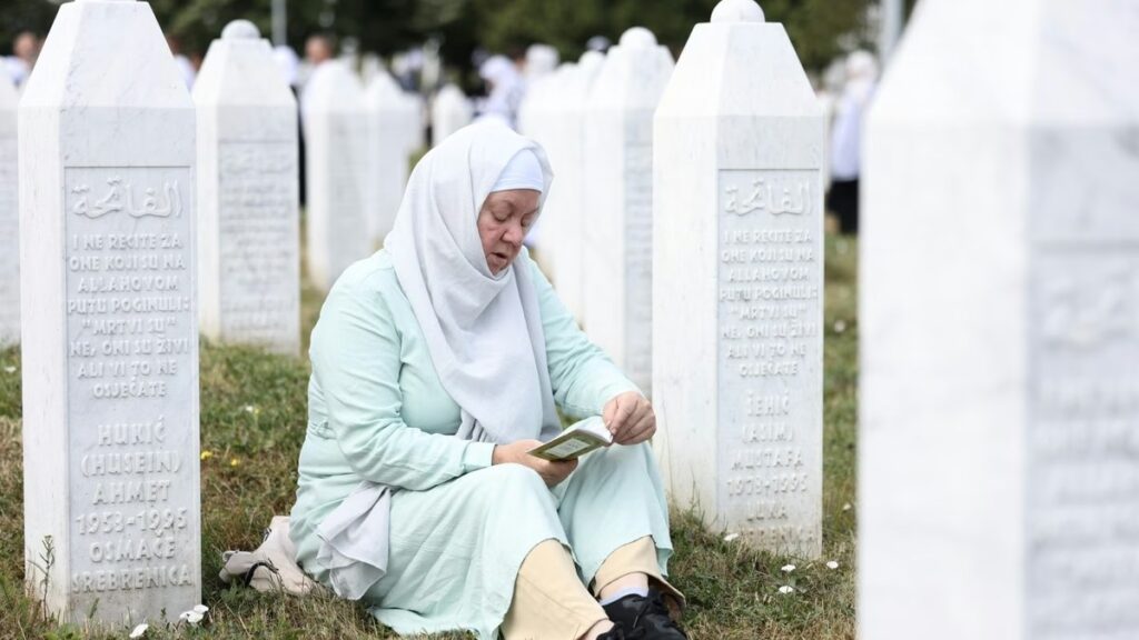 Zagreb u petak obilježava godišnjicu genocida u Srebrenici mimohodom i komemoracijom