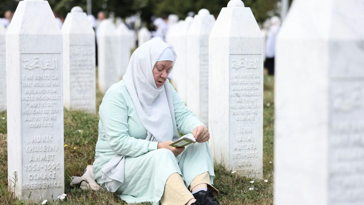 Zagreb u petak obilježava godišnjicu genocida u Srebrenici mimohodom i komemoracijom
