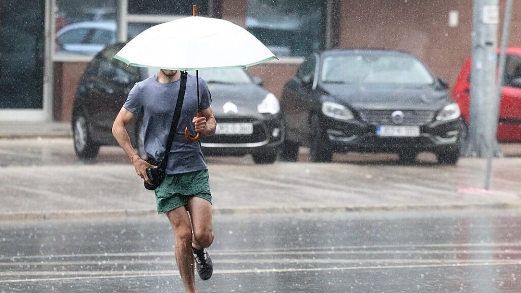 Žuti meteoalarm za cijelu BiH: do 39 stupnjeva i popodnevno nevrijeme